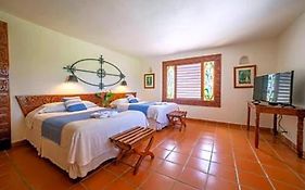 Hotel Mayaland Chichen Itza 4*